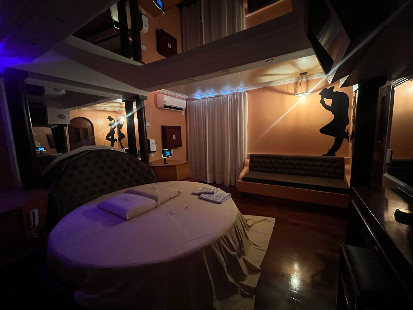 Glamour - Espacial (5)